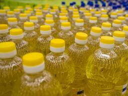 I will sell sunflower oil raf / dez 1l and 5 L FCA