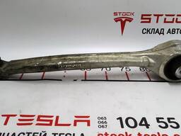 Рычаг нижний продольный правый нового образца (банан) Tesla model X S REST 1041575-00-B